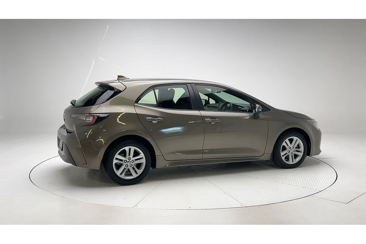 2018 Toyota Corolla Ascent Sport MZEA12R