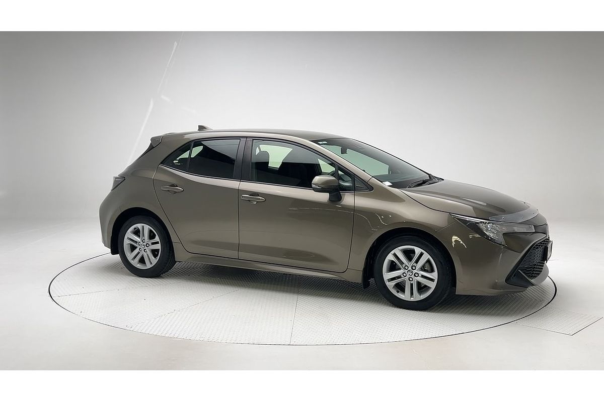 2018 Toyota Corolla Ascent Sport MZEA12R