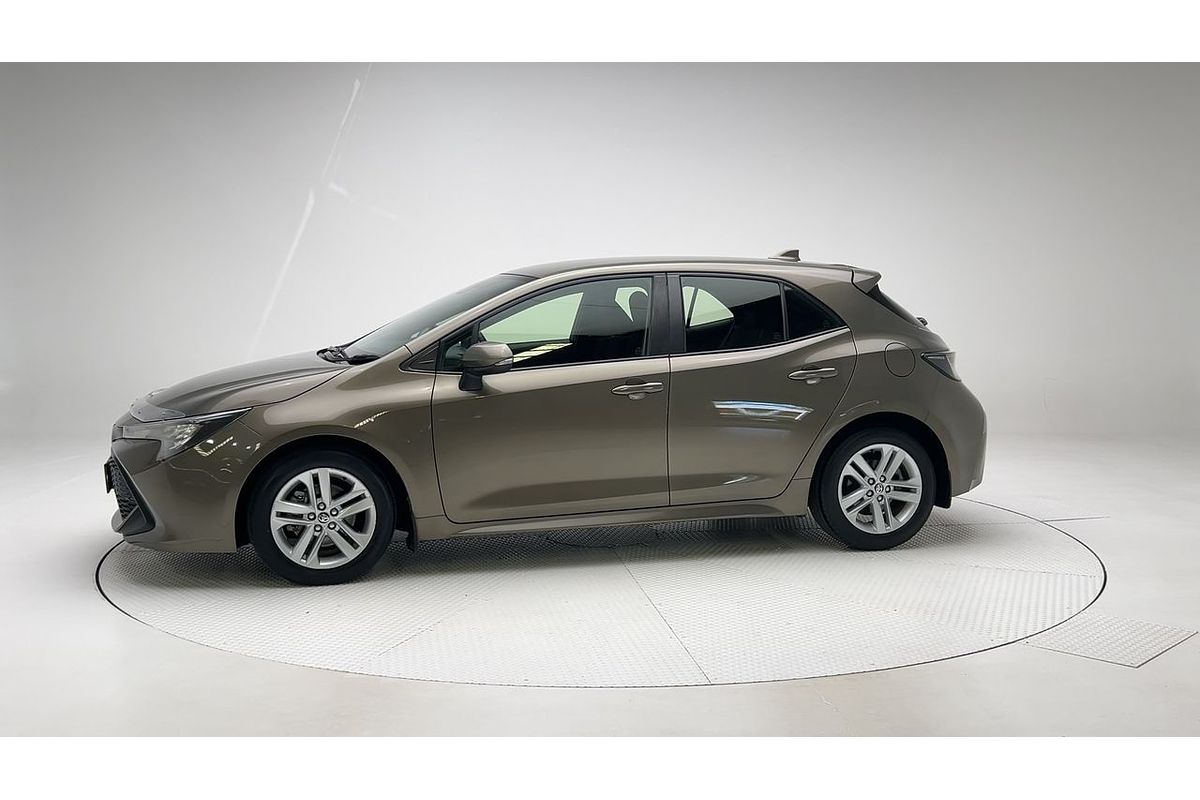 2018 Toyota Corolla Ascent Sport MZEA12R