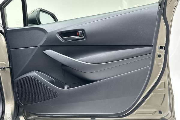 2018 Toyota Corolla Ascent Sport MZEA12R