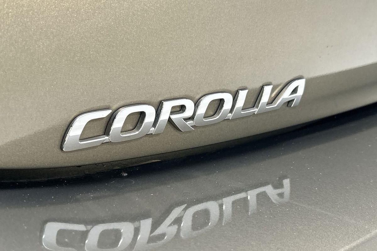 2018 Toyota Corolla Ascent Sport MZEA12R