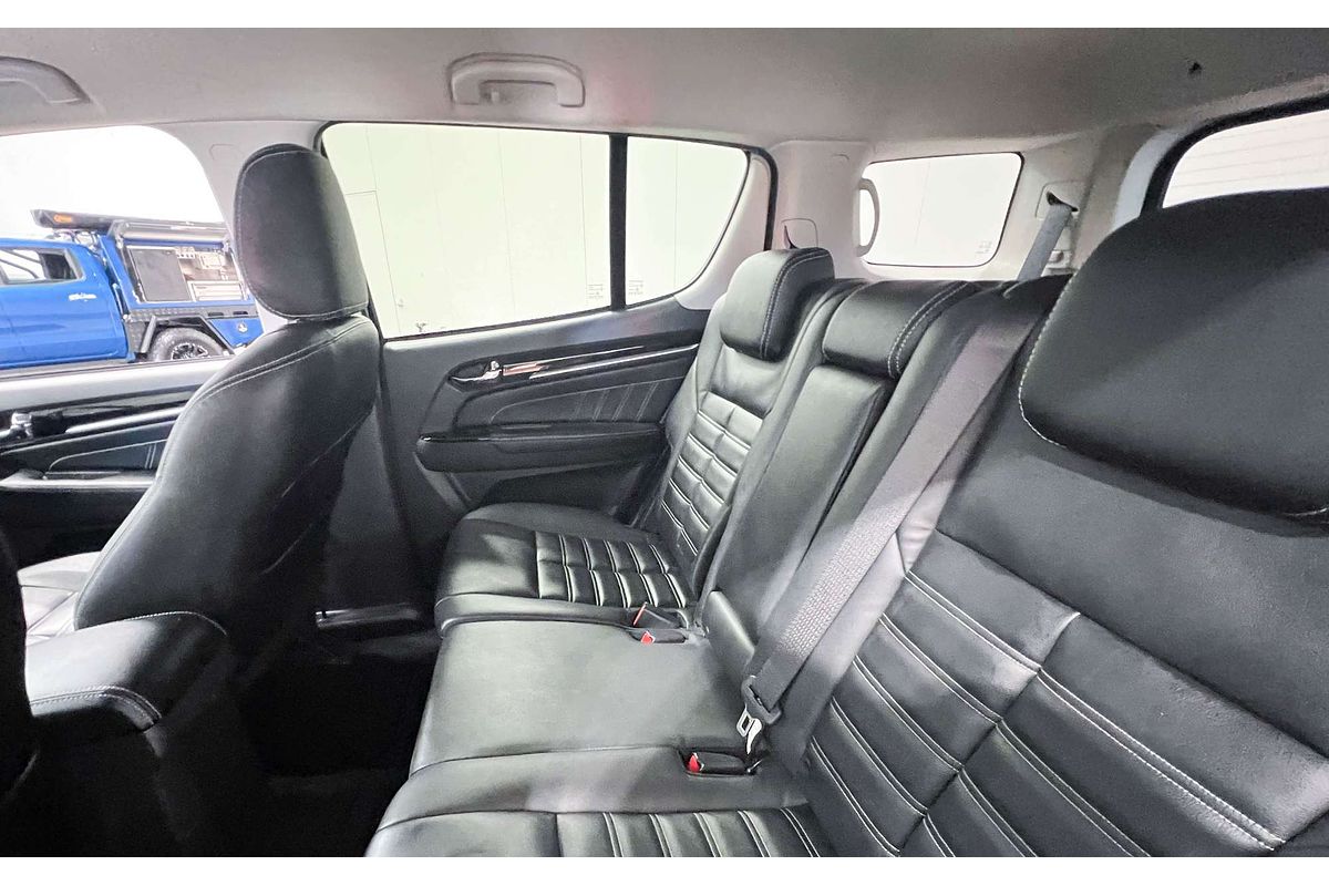 2021 Isuzu MU-X LS-T