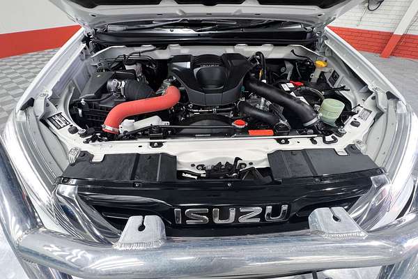 2021 Isuzu MU-X LS-T