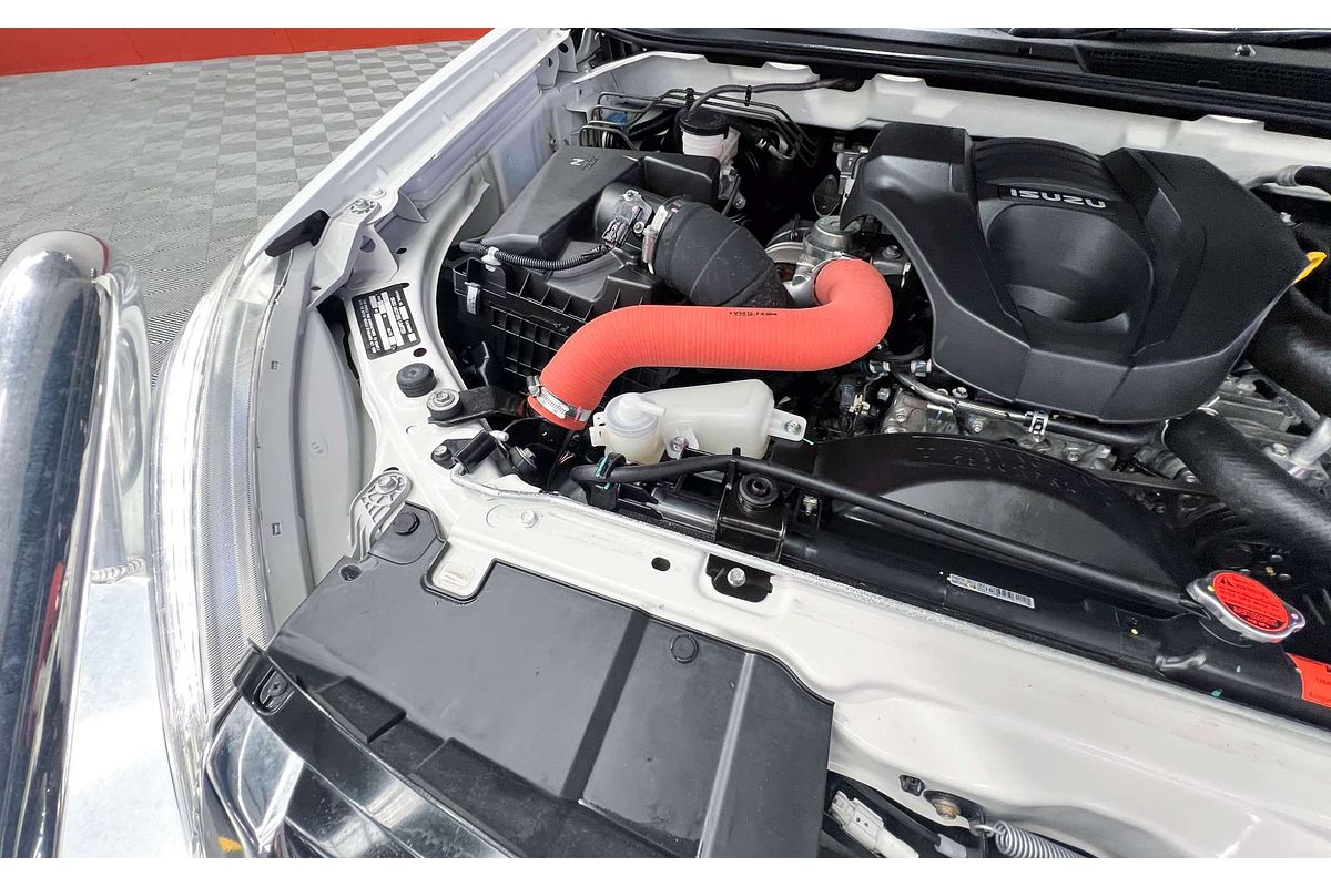 2021 Isuzu MU-X LS-T
