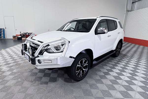 2021 Isuzu MU-X LS-T