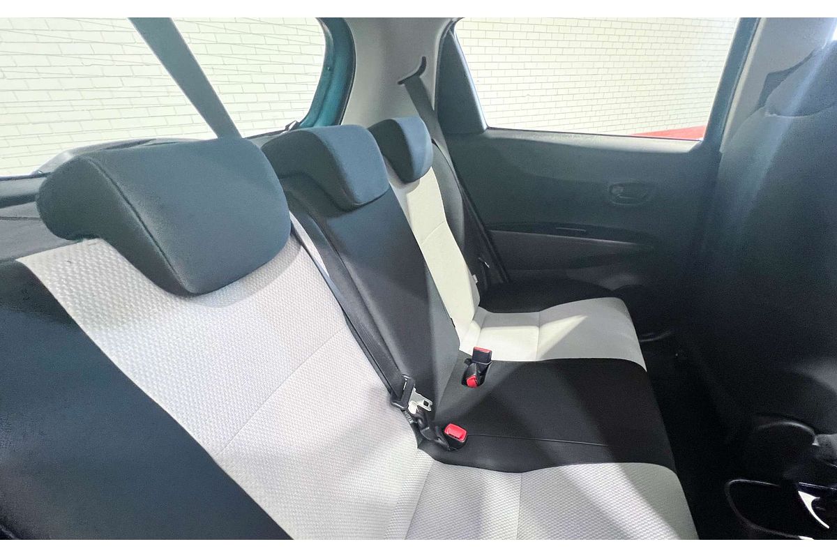 2013 Toyota Yaris YR NCP130R