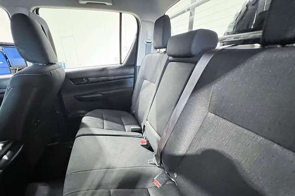 2018 Toyota Hilux SR GUN126R 4X4