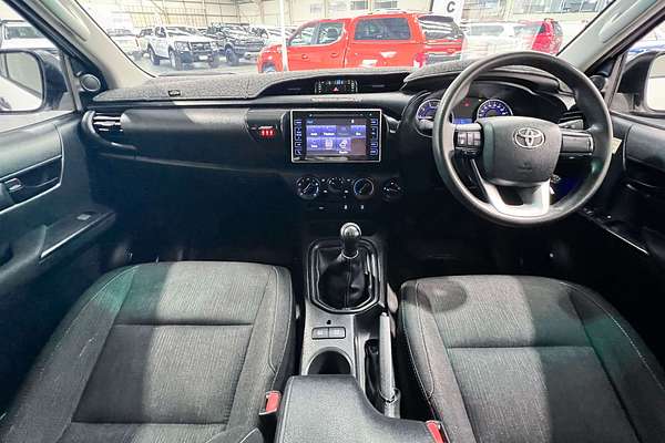 2018 Toyota Hilux SR GUN126R 4X4