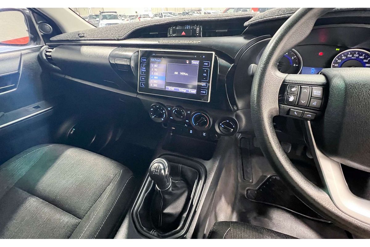 2018 Toyota Hilux SR GUN126R 4X4