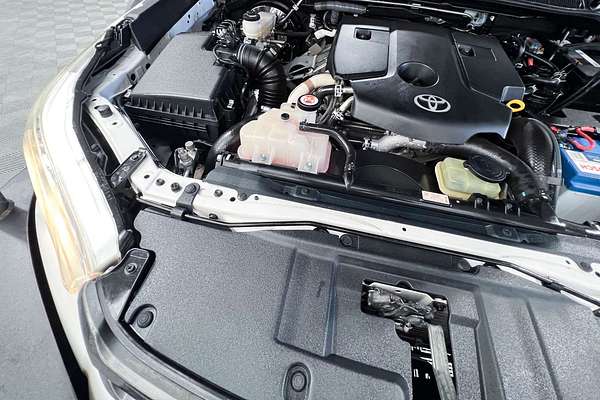 2018 Toyota Hilux SR GUN126R 4X4