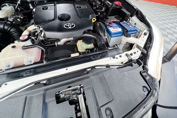 2018 Toyota Hilux SR GUN126R 4X4