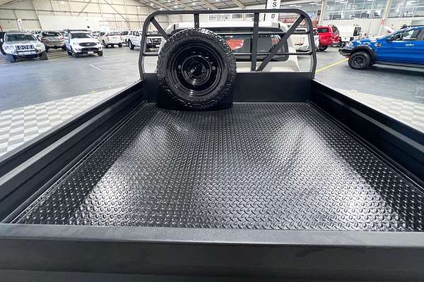 2018 Toyota Hilux SR GUN126R 4X4