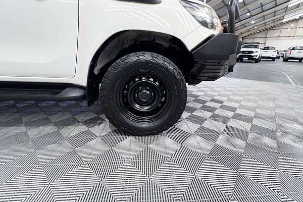 2018 Toyota Hilux SR GUN126R 4X4