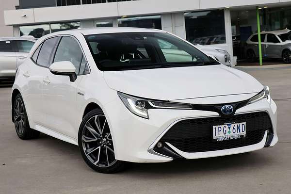 2019 Toyota Corolla ZR Hybrid ZWE211R