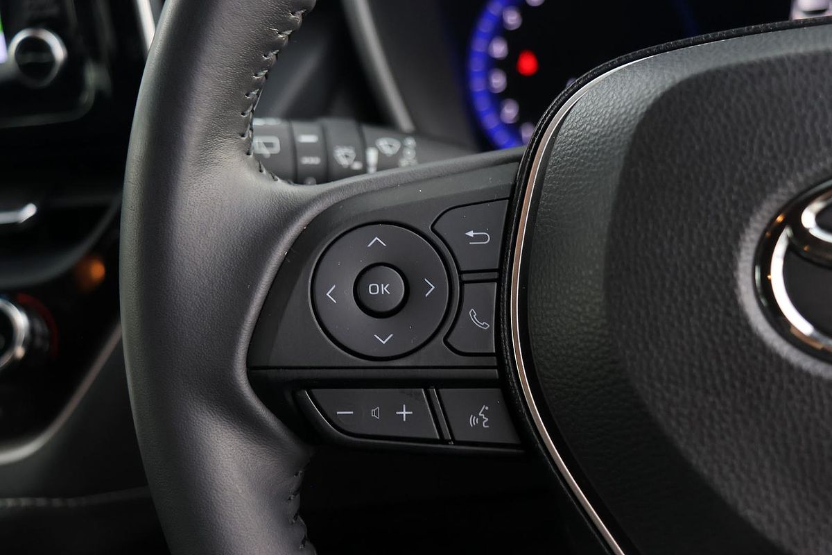2019 Toyota Corolla ZR Hybrid ZWE211R
