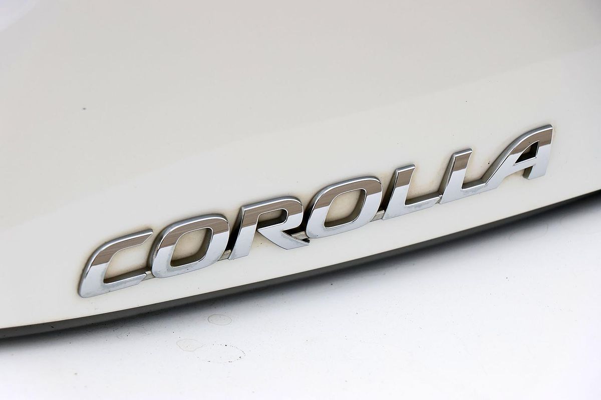 2019 Toyota Corolla ZR Hybrid ZWE211R
