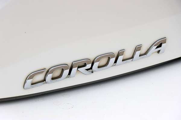 2019 Toyota Corolla ZR Hybrid ZWE211R