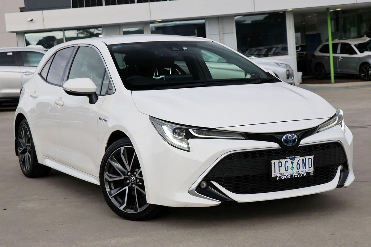 2019 Toyota Corolla ZR Hybrid ZWE211R