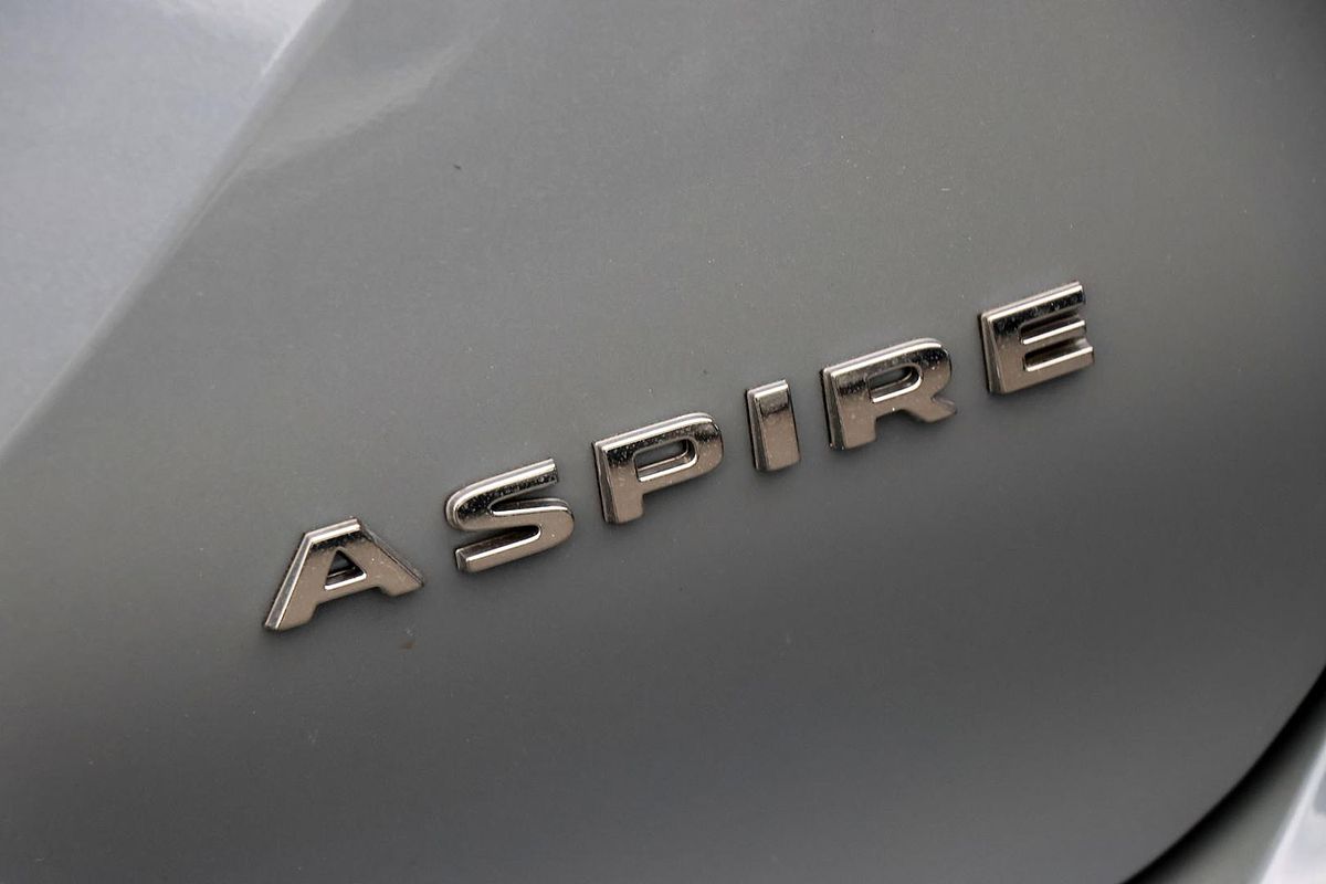 2025 Mitsubishi Outlander Aspire ZM