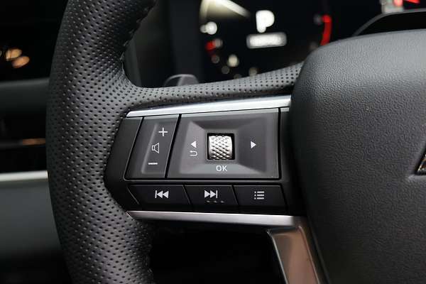 2025 Mitsubishi Outlander Aspire ZM