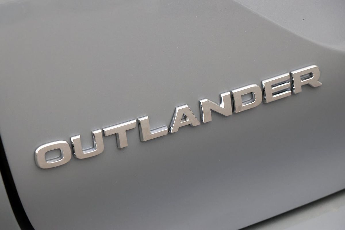 2025 Mitsubishi Outlander Aspire ZM