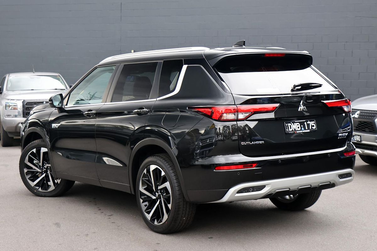 2024 Mitsubishi Outlander PHEV Aspire ZM