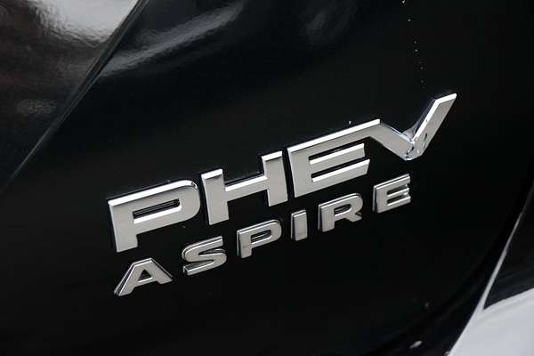 2024 Mitsubishi Outlander PHEV Aspire ZM