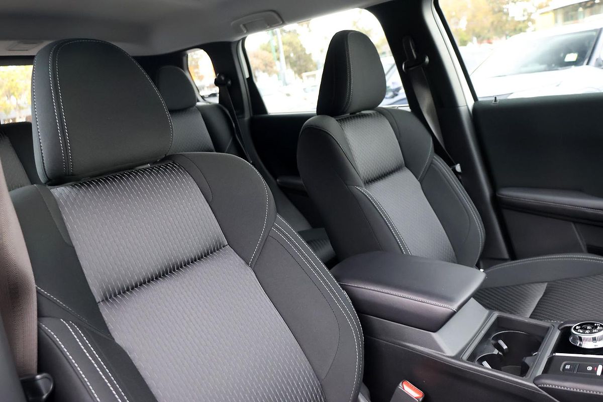 2024 Mitsubishi Outlander ES ZM