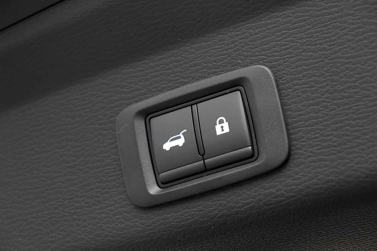 2024 Mitsubishi Outlander PHEV Aspire ZM