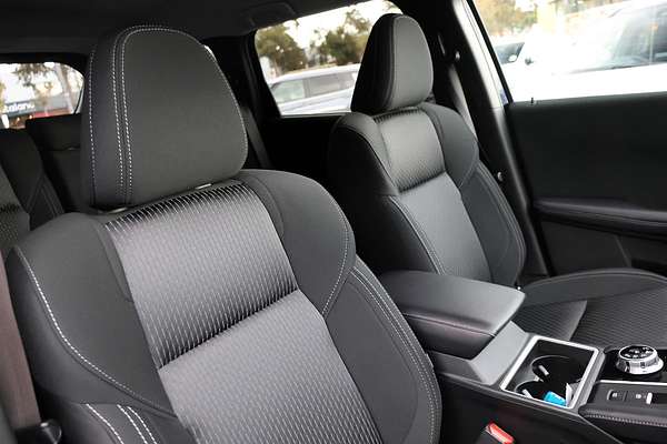 2024 Mitsubishi Outlander LS ZM