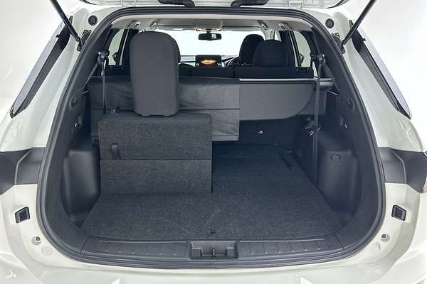 2024 Mitsubishi Outlander LS ZM