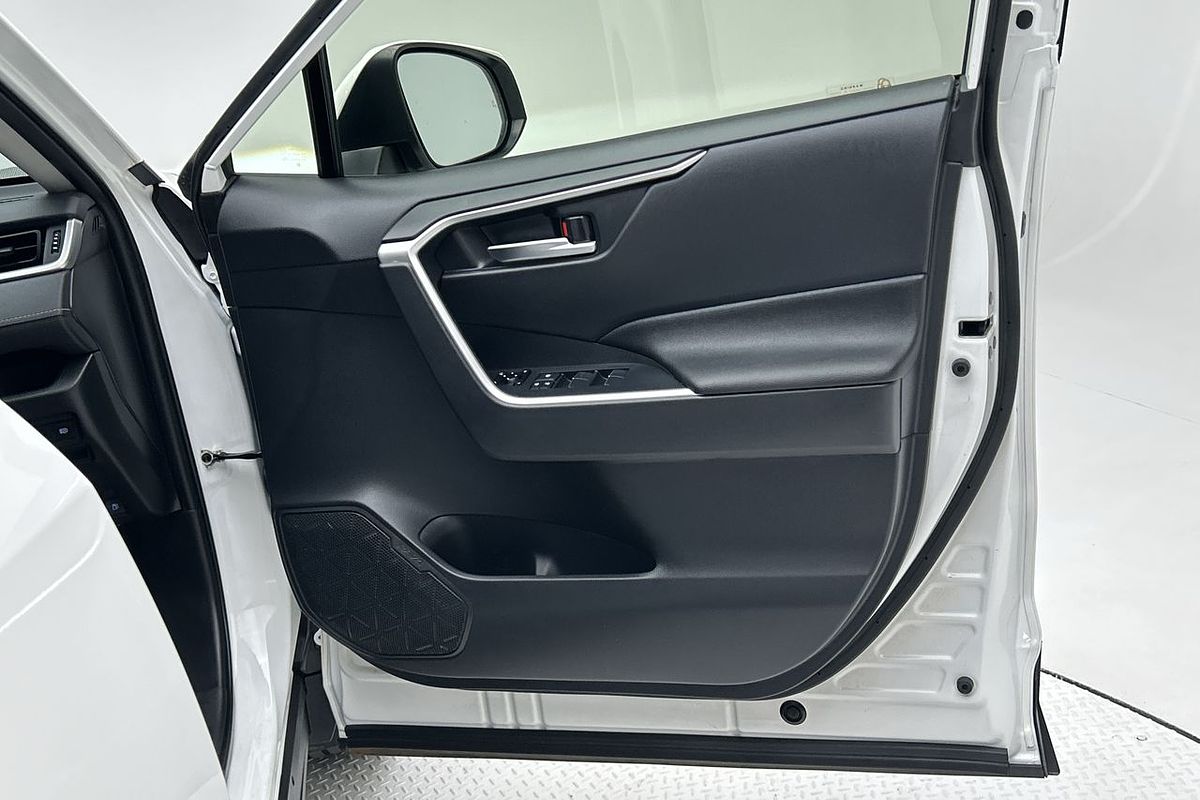 2021 Toyota RAV4 GXL AXAH52R