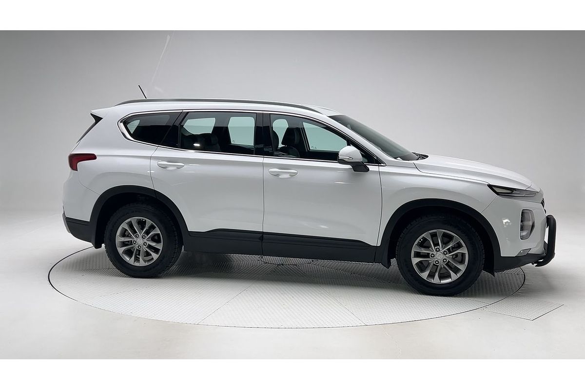 2020 Hyundai Santa Fe Active TM.2