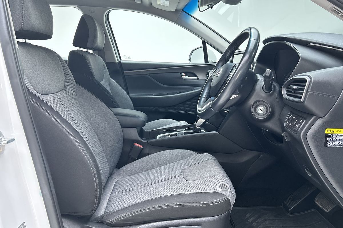 2020 Hyundai Santa Fe Active TM.2