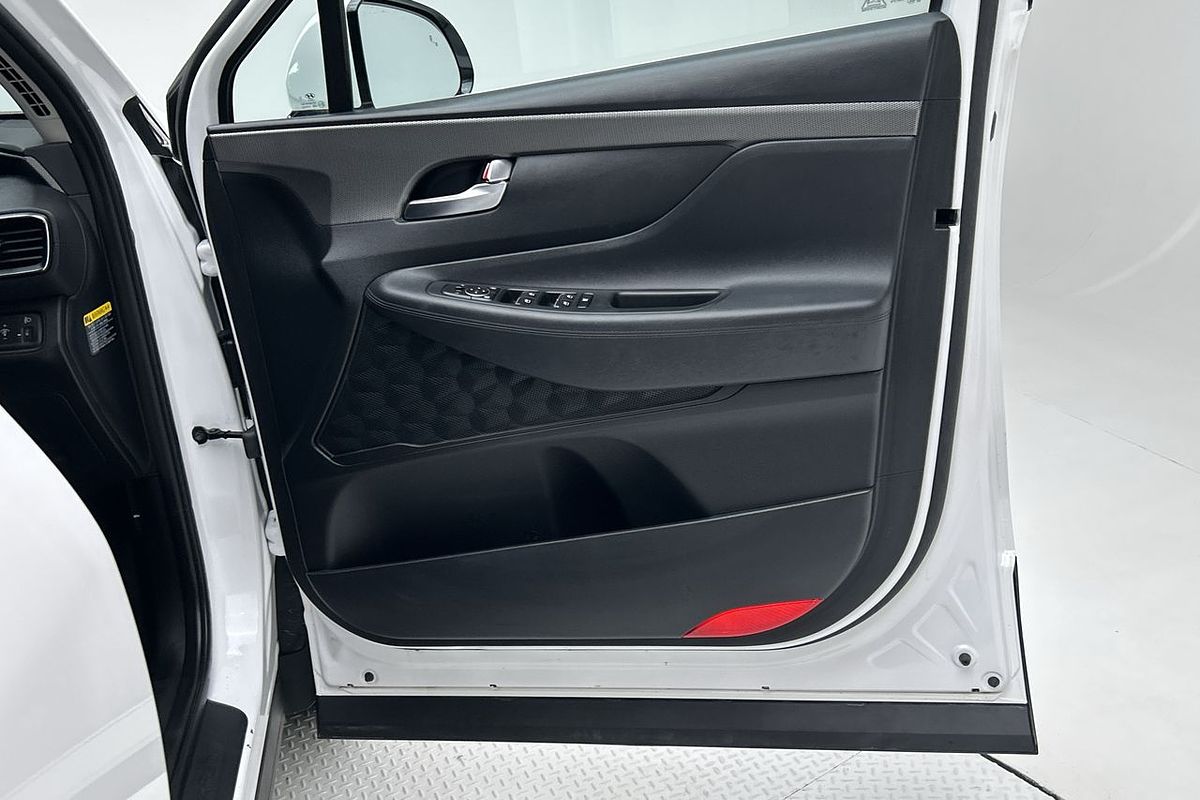 2020 Hyundai Santa Fe Active TM.2