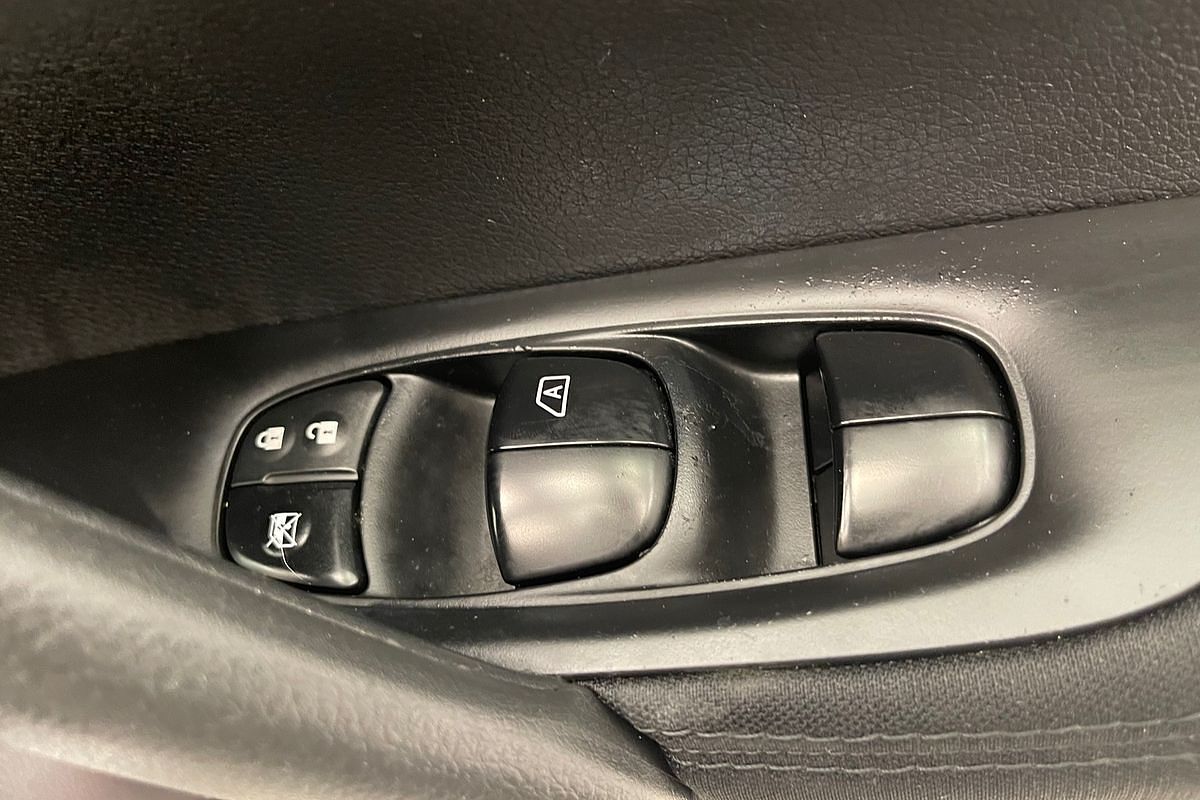 2017 Nissan QASHQAI ST J11