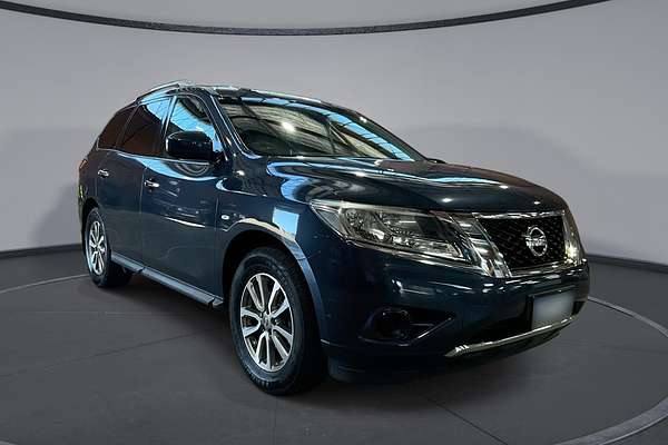 2016 Nissan Pathfinder ST R52