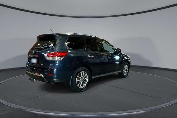2016 Nissan Pathfinder ST R52