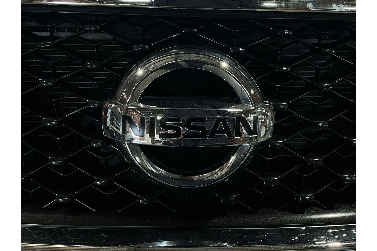 2016 Nissan Pathfinder ST R52