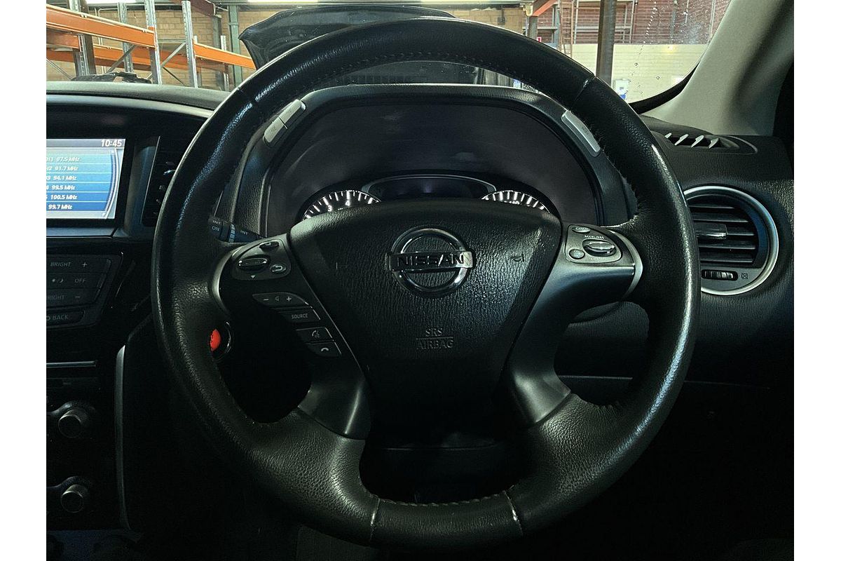 2016 Nissan Pathfinder ST R52