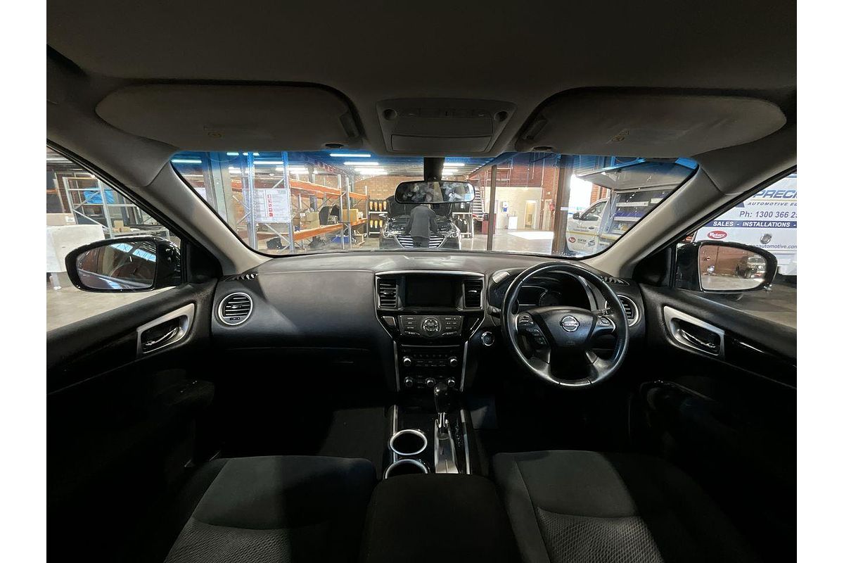 2016 Nissan Pathfinder ST R52