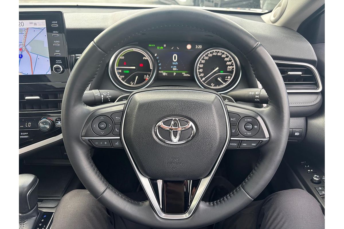 2024 Toyota Camry SL AXVH70R