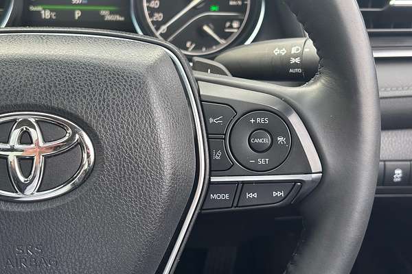 2024 Toyota Camry SL AXVH70R