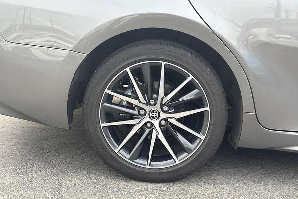 2024 Toyota Camry SL AXVH70R