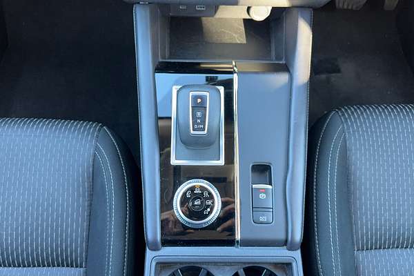 2023 Mitsubishi Outlander ES ZM