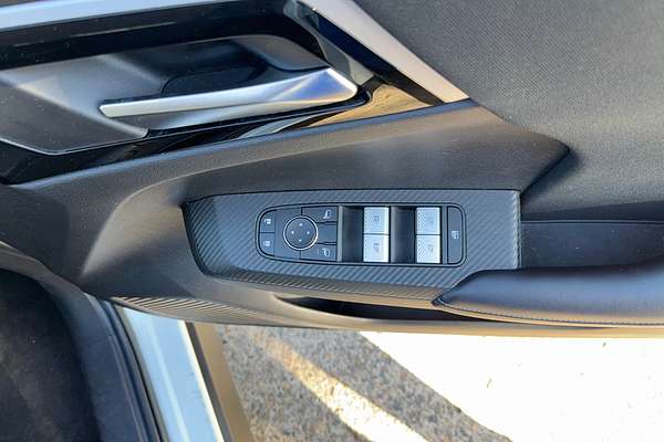2023 Mitsubishi Outlander ES ZM