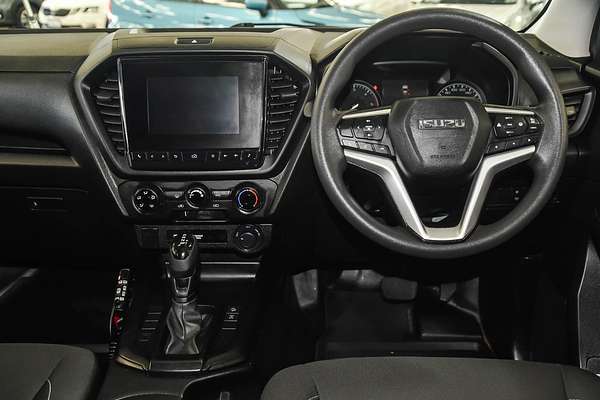 2022 Isuzu D-MAX SX 4X4
