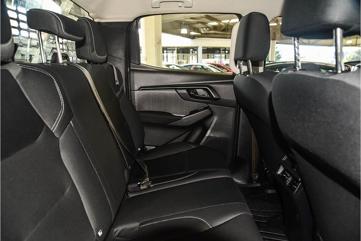 2022 Isuzu D-MAX SX 4X4