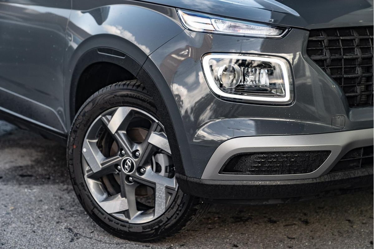 2025 Hyundai Venue Active QX.V5