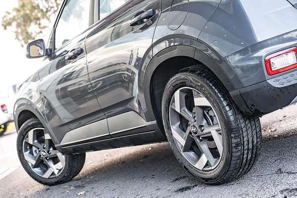 2025 Hyundai Venue Active QX.V5